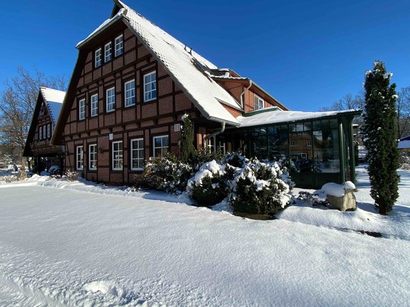 Außenaufnahme_im_Schnee_6_Kopie.jpg 